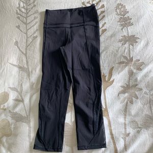 Lululemon crop leggings